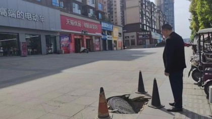 02.jpg