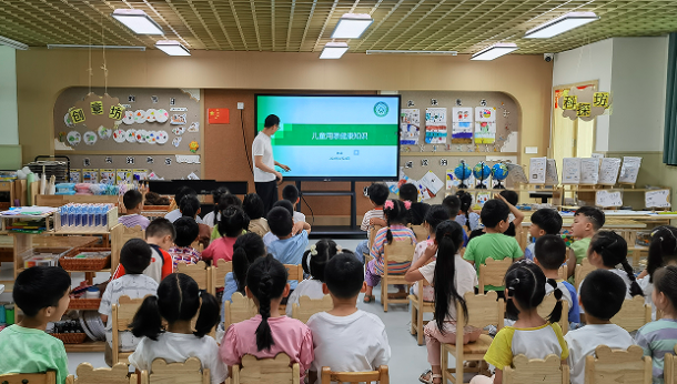 宜宾市南溪区妇幼保健院开展＂爱眼护眼从