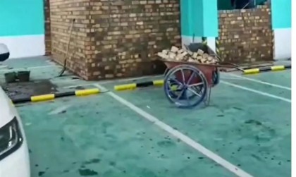 西充东方夏威夷/莲湖雅苑小区车库违建引