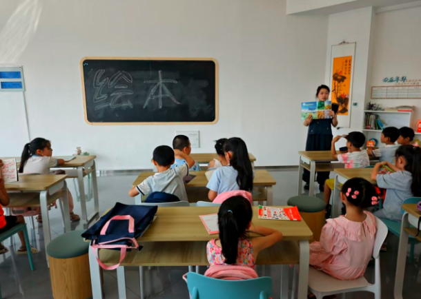 宜宾市南溪区仙源街道桂溪社区：多彩课堂