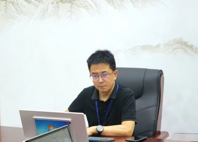 03.jpg