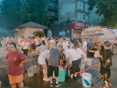 05.jpg