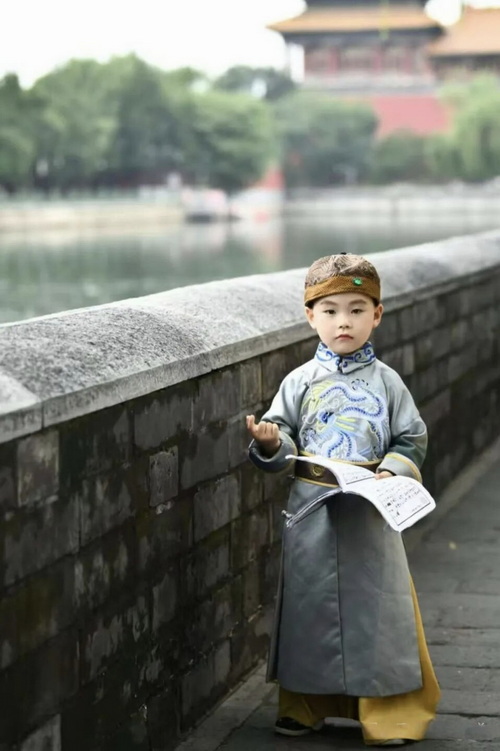 1758360487749379.jpg 图三.jpg