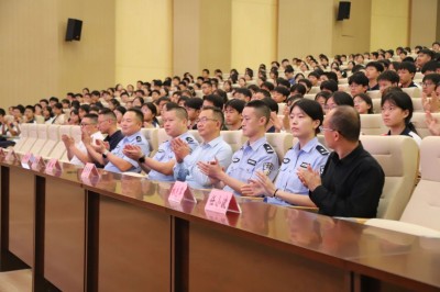 06.jpg