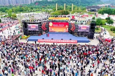 1760086722773415.jpg 02.jpg