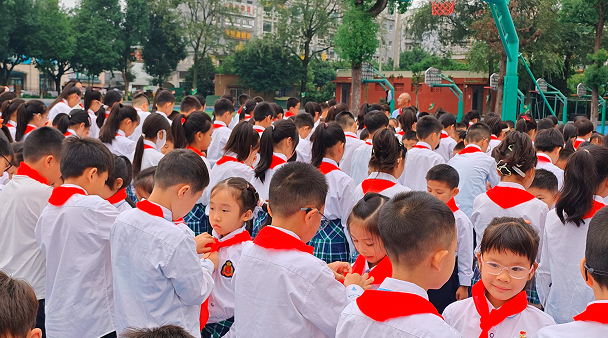 1760484833912312.png QQ_1760484802338.png