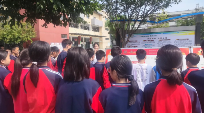 1760878417781651.png 2.png