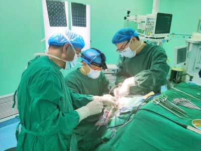 1761125495228537.jpg 02.jpg