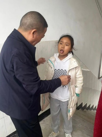 1761469795362909.jpg 02.jpg