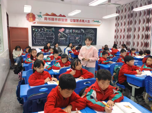 1761881467492161.png QQ_1761881454849.png