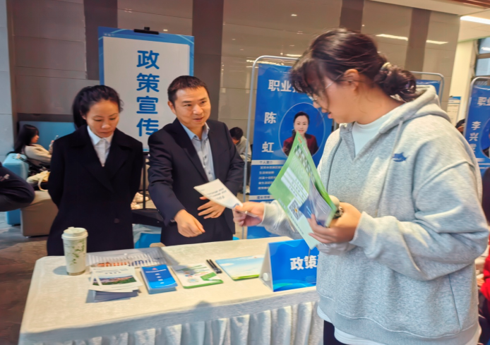 1762250660780504.png QQ_1762250468818.png