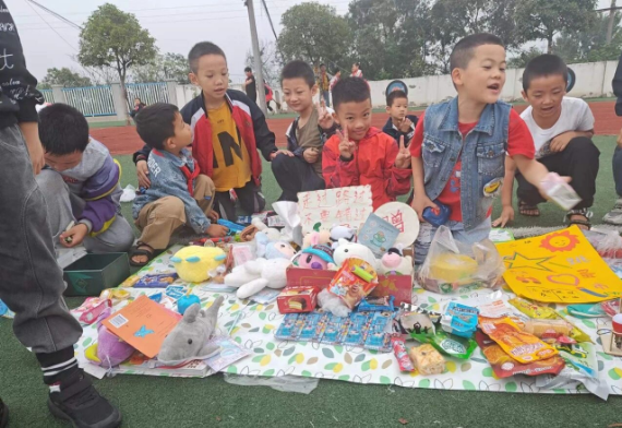 1762930956748938.png 3.png