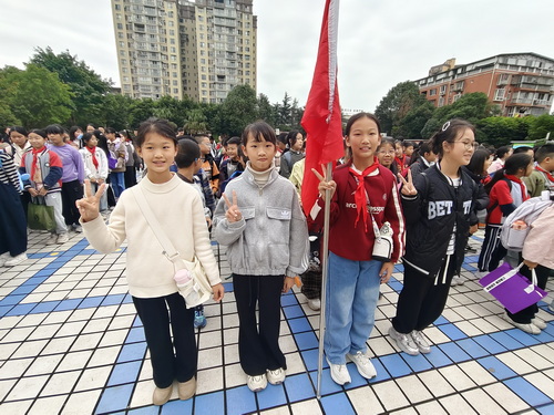 1763123299942032.jpg 微信图片_20251113211300_674_7.jpg