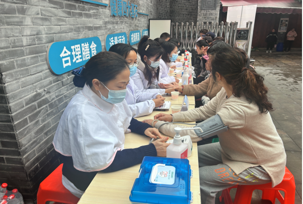 1763523236547456.png QQ_1763523217330.png