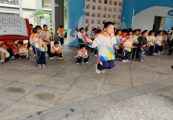 1763547095711867.png QQ_1763547043881.png