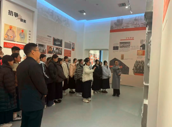 1763611543756709.png QQ_1763611517378.png