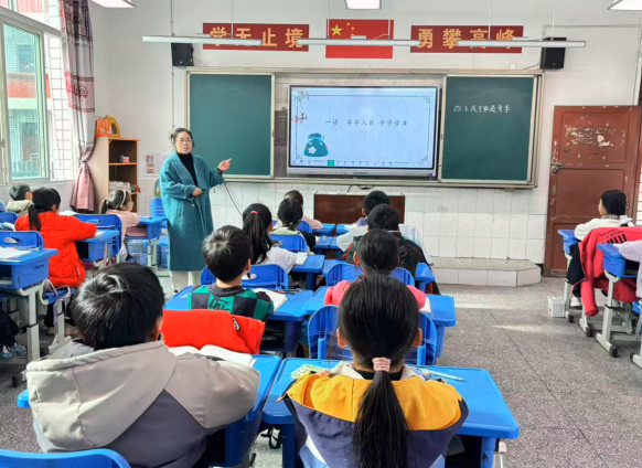 1763680359723250.png QQ_1763680318210.png