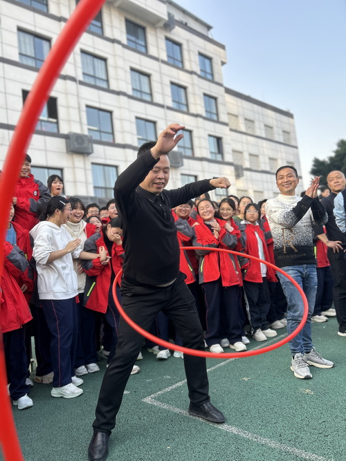 1764326255414949.jpg 16.jpg