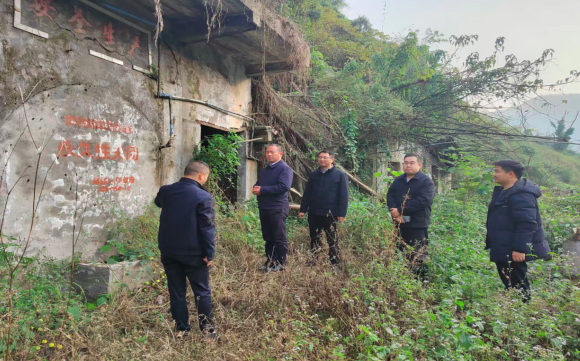 1764669765355793.png QQ_1764669754635.png