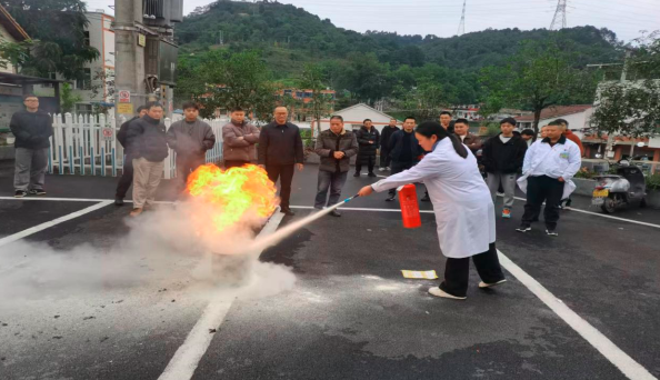 1764669967287645.png QQ_1764669954384.png