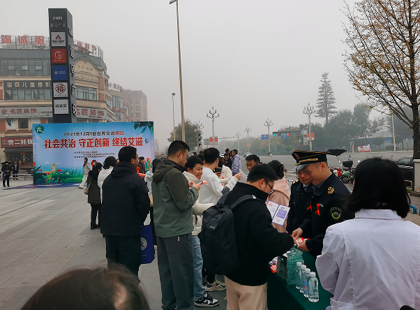 1764670981532380.png QQ_1764670861375.png