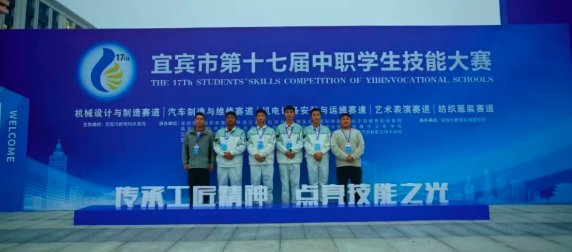 1764820396382069.png QQ_1764820387352.png