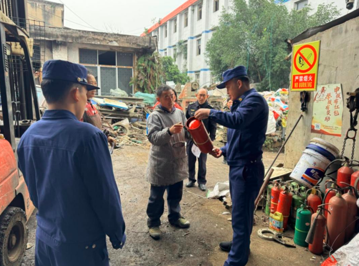 1765427697399526.png QQ_1765427670122.png