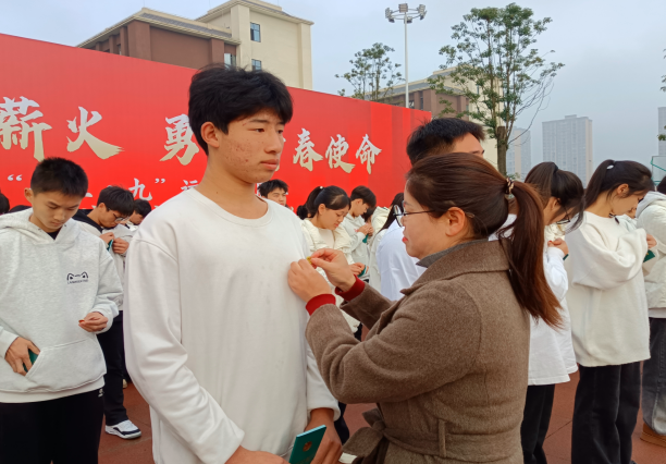 1765496459258156.png QQ_1765496450376.png