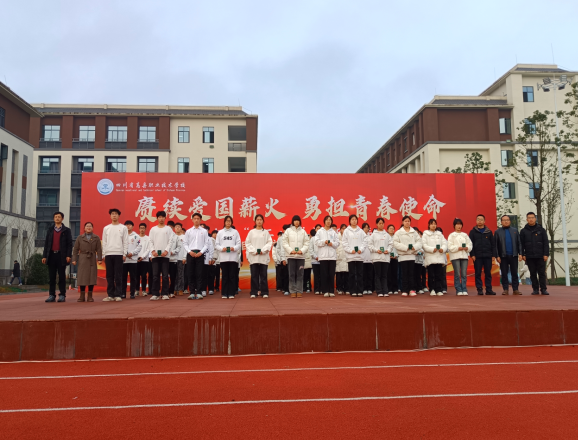 1765496572476861.png QQ_1765496473913.png