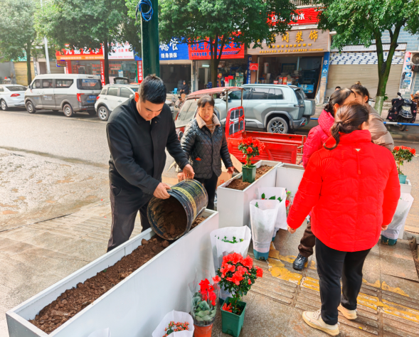 1765504969655048.png QQ_1765504939466.png