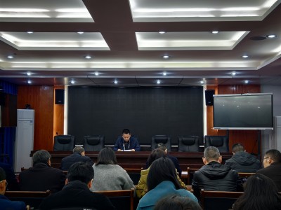 ��ѧ���У����μ��ɷ���