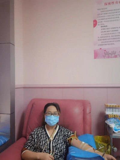 �й����㵳����ѪҺ͸���һ�ʿ����С��21��ġ�����֮Լ��