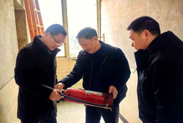 ���ؿ�չú�����ר����