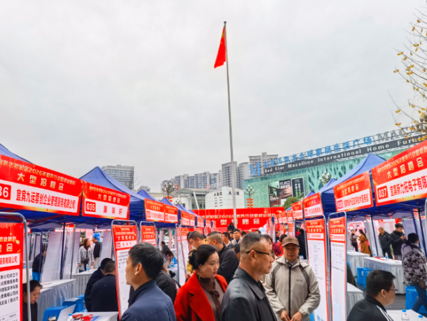 �������ǧ����  �����ܲ�ҵ�ˡ����˱�