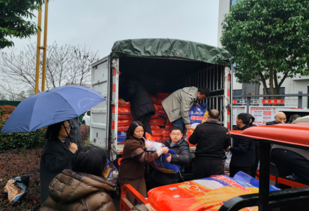 �˱�����Ϫ������򷢷����ʵ�����������